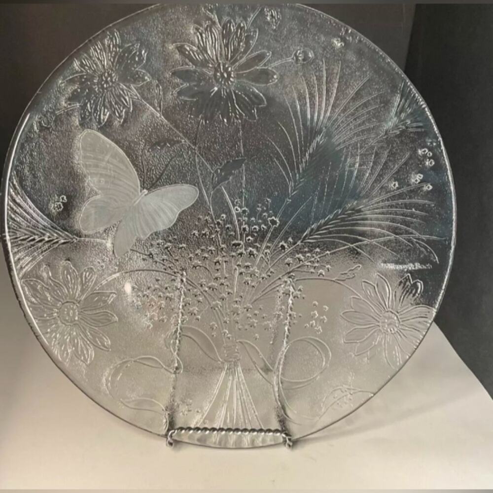 Villeroy & Boch Vintage Glass Platter in Excellent Preloved Condition! 13” x 13”